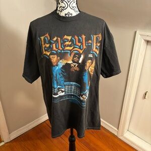 NWOT Eazy-E Cruisin Down The Street Black Wash T-Shirt Size M Hip Hop Rap